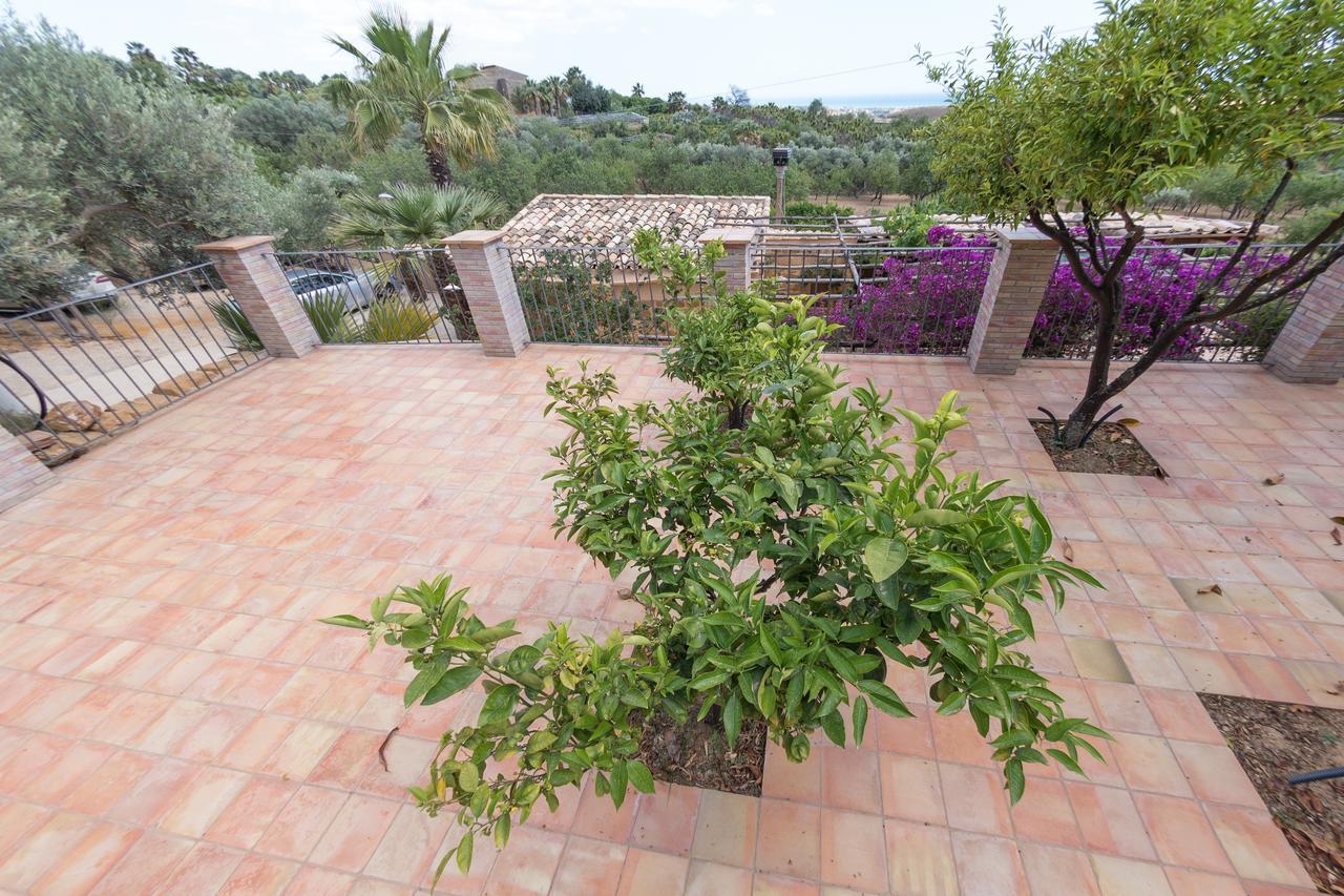 לינה וארוחת בוקר אגריג'נטו Parco Dei Templi מראה חיצוני תמונה